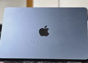 New Laptop Apple MacBook Air 2022 M2 8GB Intel Core M2 SSD 256GB