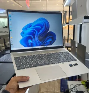 New Laptop HP 15 16GB Intel SSD 1T