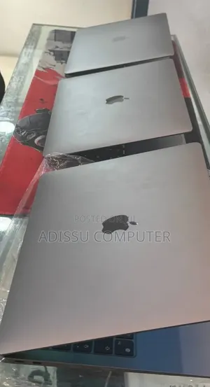 New Laptop Apple MacBook Pro 2019 8GB Apple M1 SSD 256GB