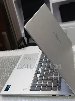 New Laptop HP EliteBook 640 G11 16GB Intel Core Ultra 7 SSD 512GB