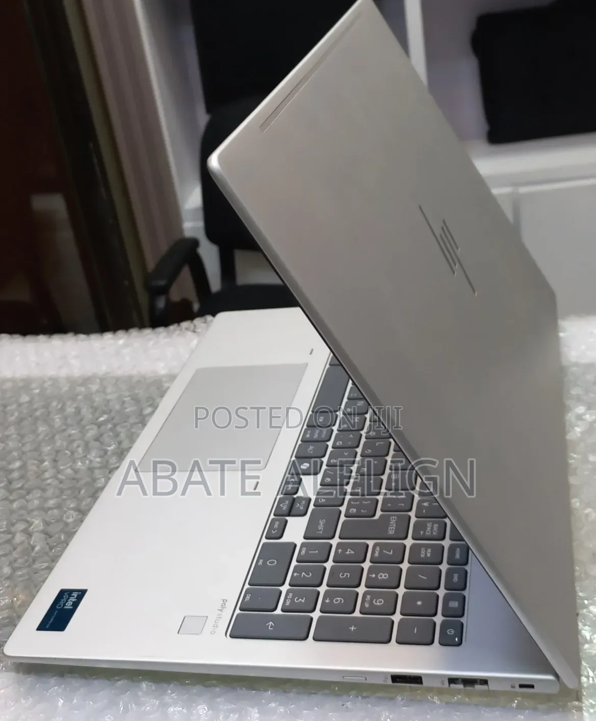 New Laptop HP EliteBook 640 G11 16GB Intel Core Ultra 7 SSD 512GB