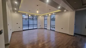 12bdrm House in Bole for rent