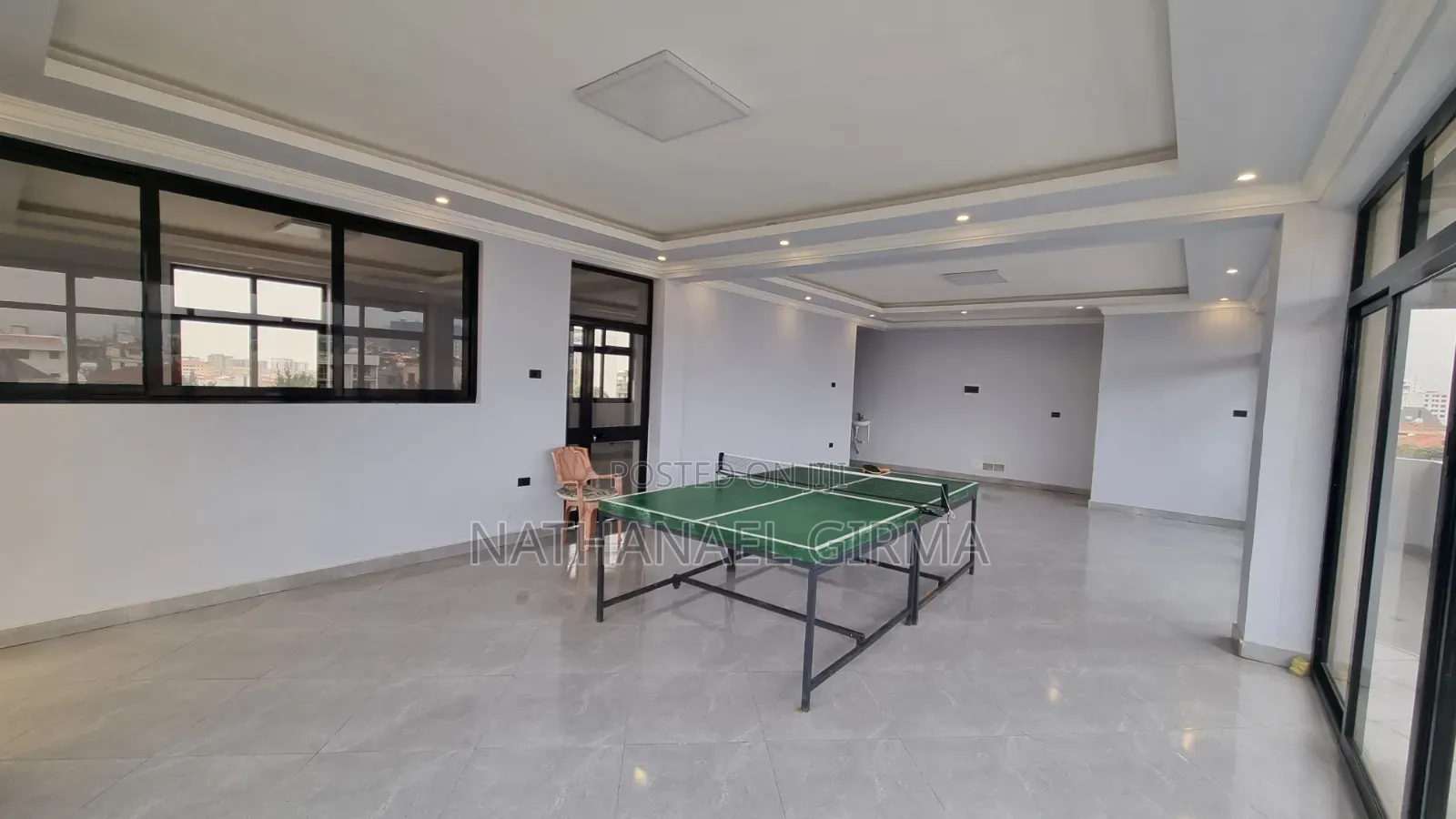 12bdrm House in Bole for rent