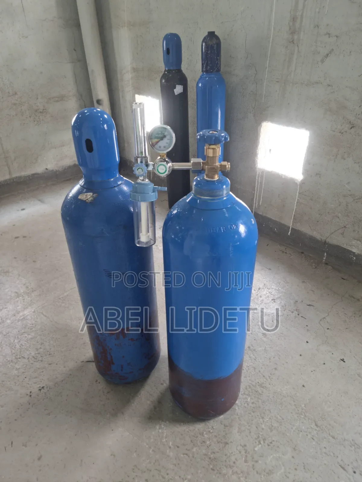 Professional-Grade Oxygen Cylinder Designed for Healthcar and Industry