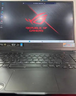 New Laptop Asus ROG Strix G15 16GB AMD Ryzen 9 SSD 512GB