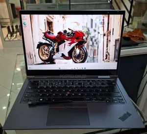 New Laptop Lenovo ThinkPad X1 Yoga 16GB Intel Core i7 SSD 512GB