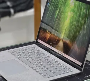 New Laptop Microsoft Surface 16GB Intel Core i7 SSD 512GB