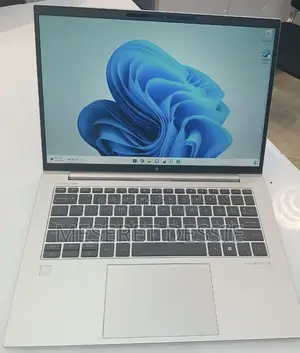 New Laptop HP EliteBook 840 G9 16GB Intel Core i7 SSD 512GB