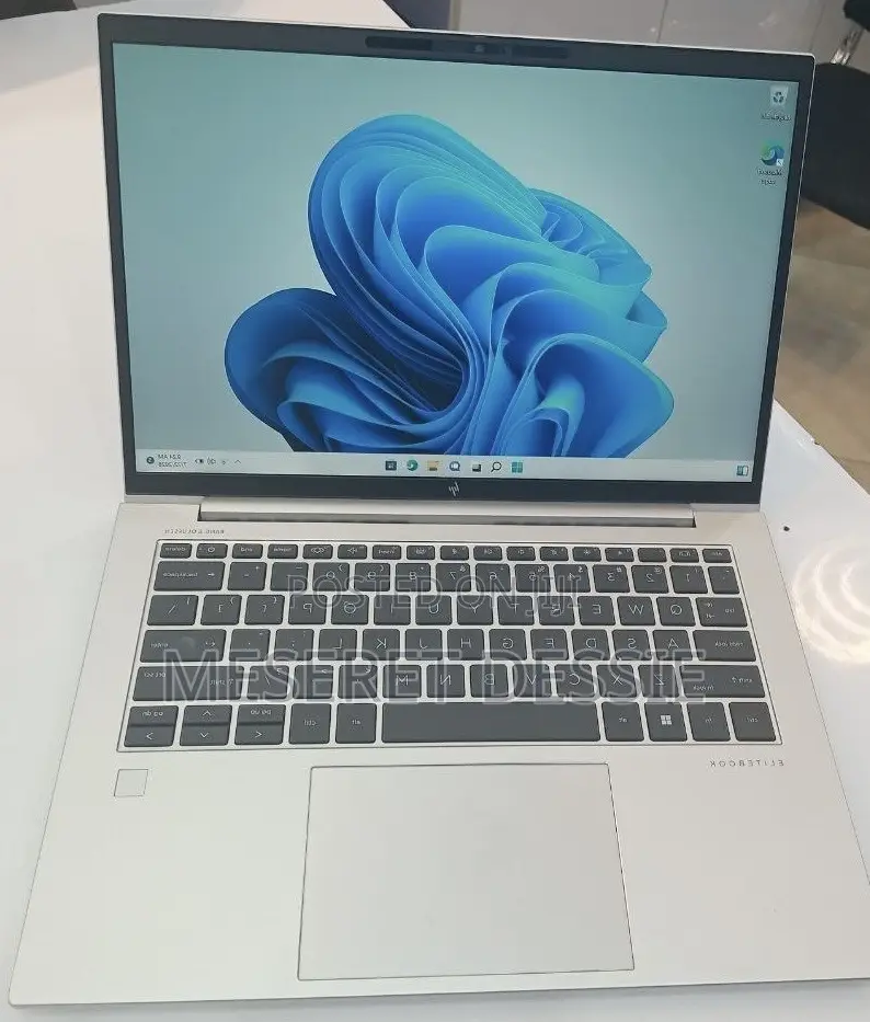 New Laptop HP EliteBook 840 G9 16GB Intel Core i7 SSD 512GB