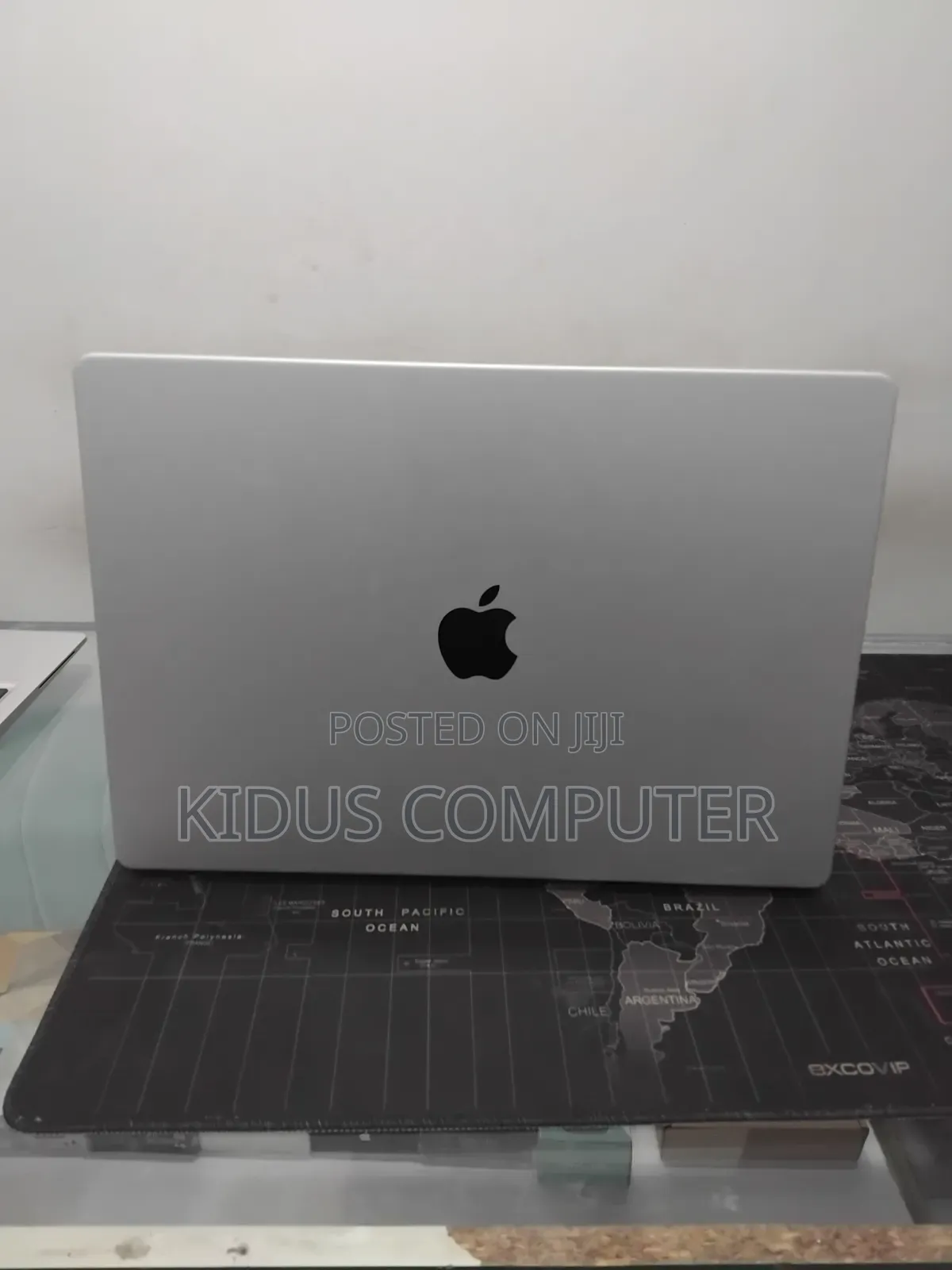 New Laptop Apple MacBook Pro 2019 32GB Intel Core i9 SSD 1T