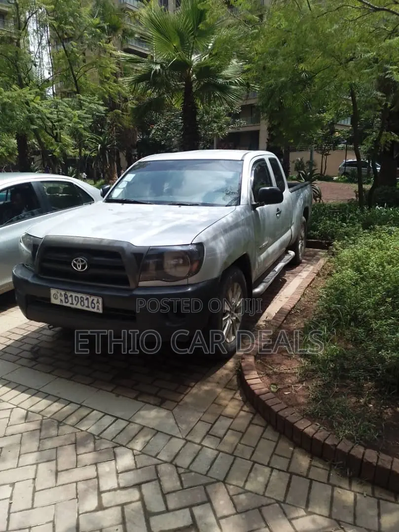 Toyota Tacoma 2008 Silver