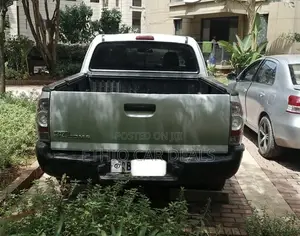 Toyota Tacoma 2008 Silver