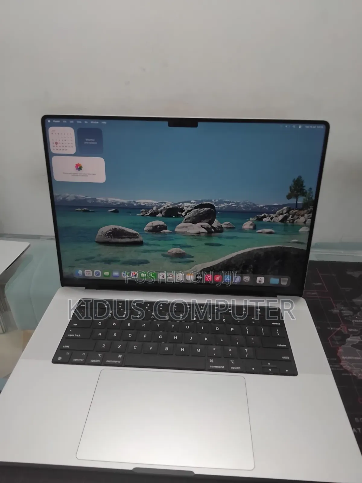 New Laptop Apple MacBook Pro 2021 M1 Max 32GB Apple M1 SSD 1T