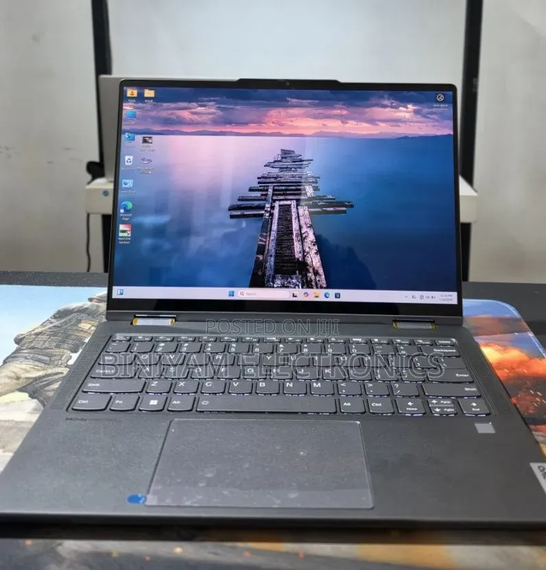 New Laptop Lenovo ThinkPad Yoga 16GB Intel Core Ultra 7 SSD 512GB