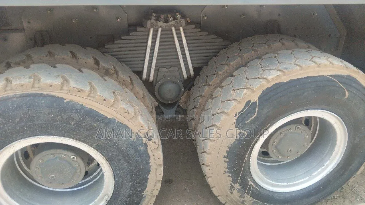 Dump Truck 2025