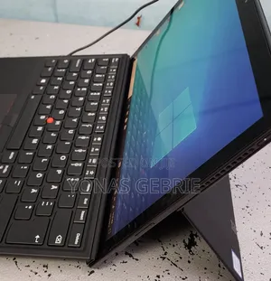 New Laptop Lenovo 8GB Intel Core i5 SSD 256GB