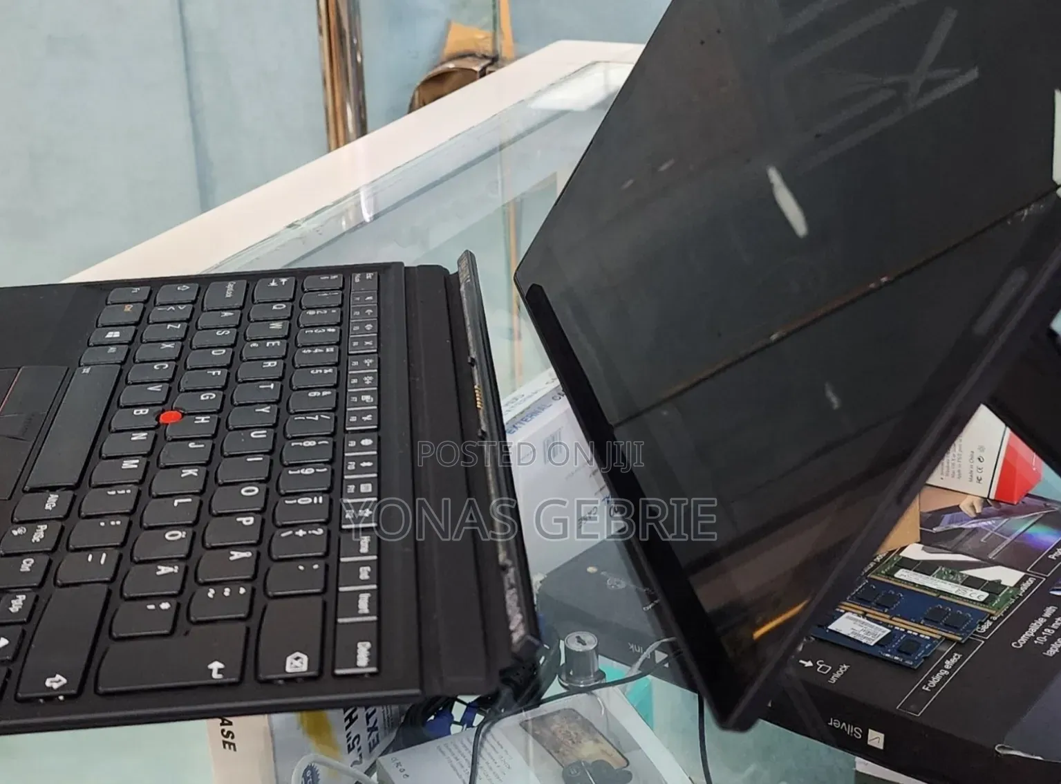 New Laptop Lenovo 8GB Intel Core i5 SSD 256GB