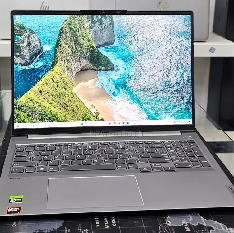 New Laptop Lenovo ThinkBook 15 32GB AMD Ryzen 7 SSD 512GB