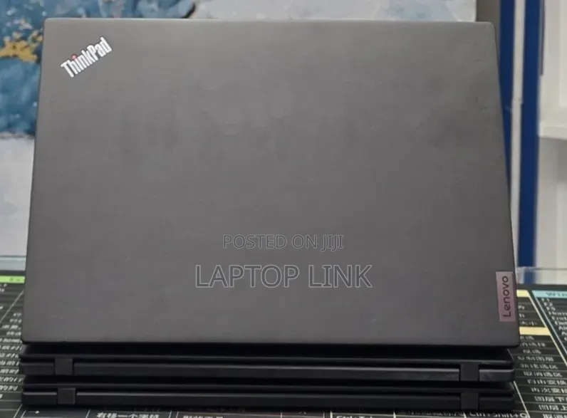 New Laptop Lenovo ThinkPad T14s G4 16GB Intel Core i5 SSD 512GB