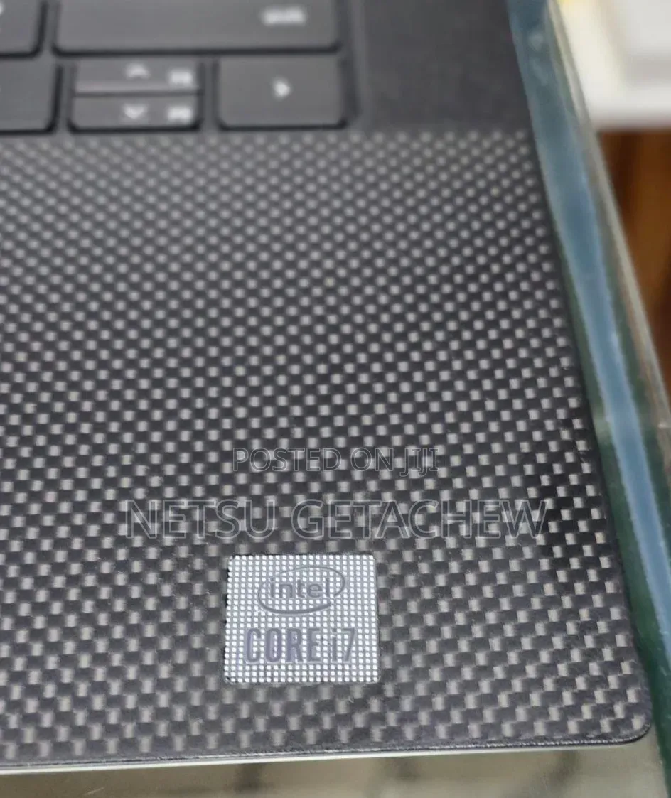 New Laptop Dell XPS 15 16GB Intel Core i7 SSD 512GB