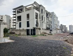 10bdrm House in Bole for sale