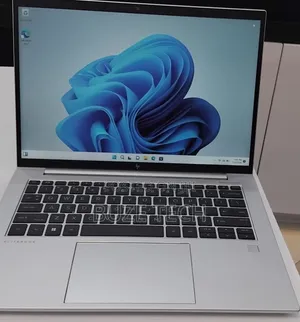 New Laptop HP EliteBook 840 G9 16GB Intel Core i7 SSD 512GB