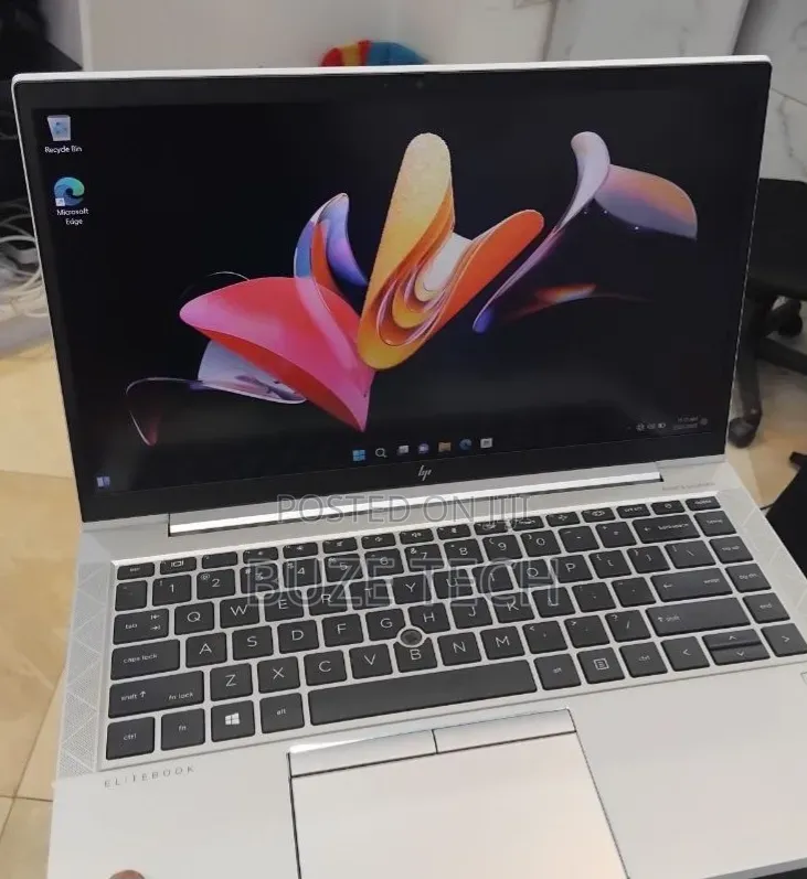 New Laptop HP EliteBook 840 G7 16GB Intel Core i5 SSD 512GB