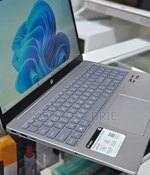 New Laptop HP Stream Notebook 16GB AMD Ryzen 5 SSD 256GB