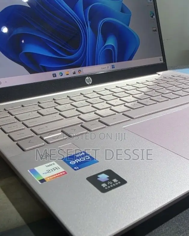 New Laptop HP Pavilion 14 16GB AMD Ryzen 7 SSD 1T
