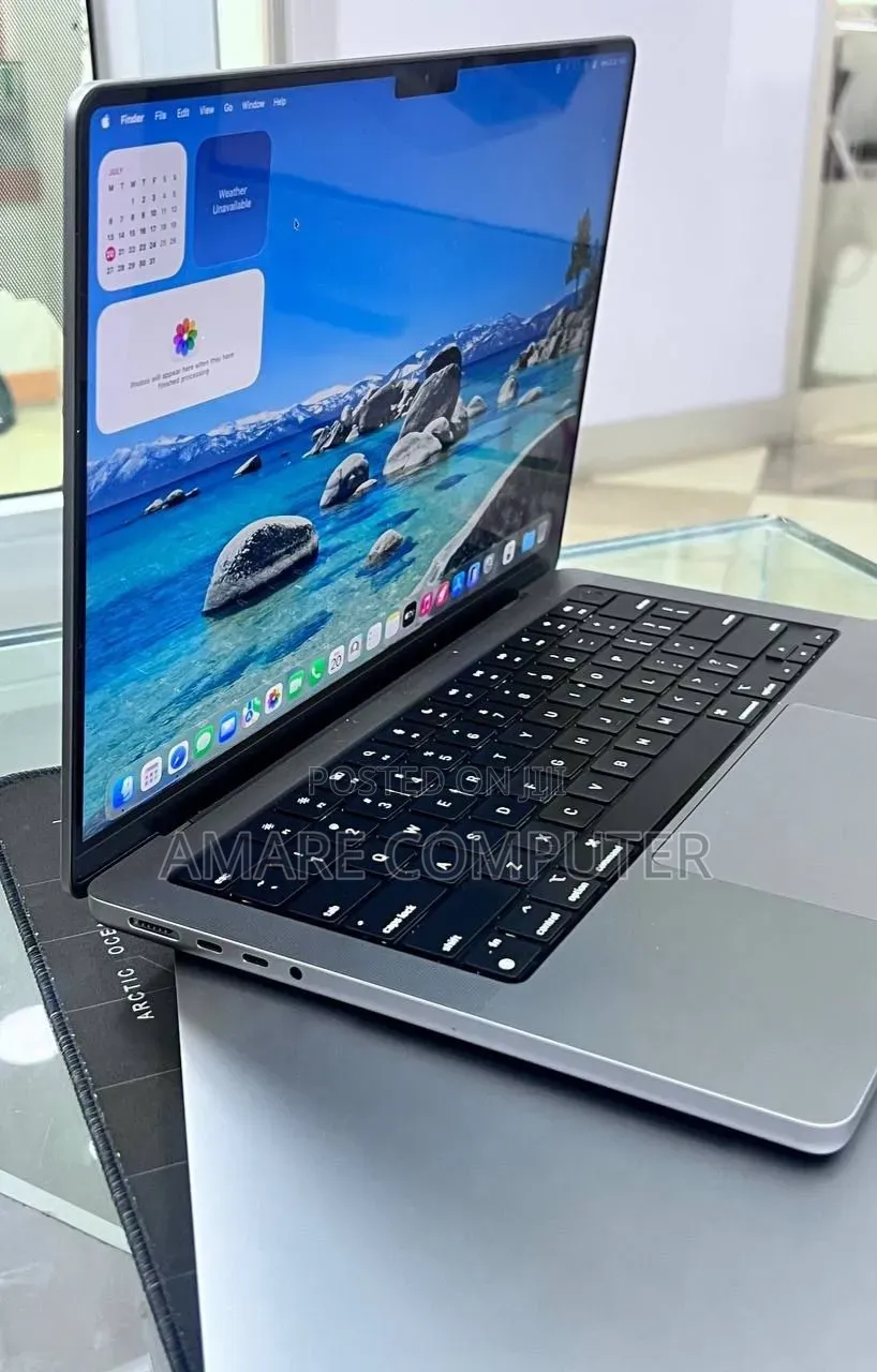 New Laptop Apple MacBook Pro 2021 M1 16GB Apple M1 Pro SSD 512GB