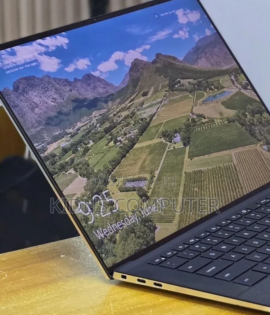 New Laptop Dell XPS 15 16GB Intel Core i7 SSD 512GB