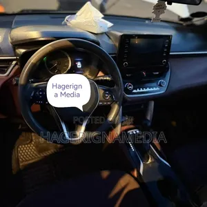 Toyota Corolla 2022 White