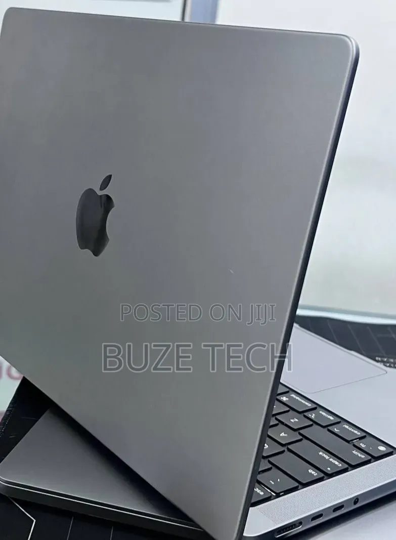 New Laptop Apple MacBook Pro 2021 M1 16GB Apple M1 Pro SSD 512GB