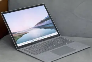 New Laptop Microsoft Surface Laptop 4 16GB Intel Core i7 SSD 512GB