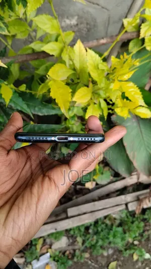 Apple iPhone 7 128 GB Black