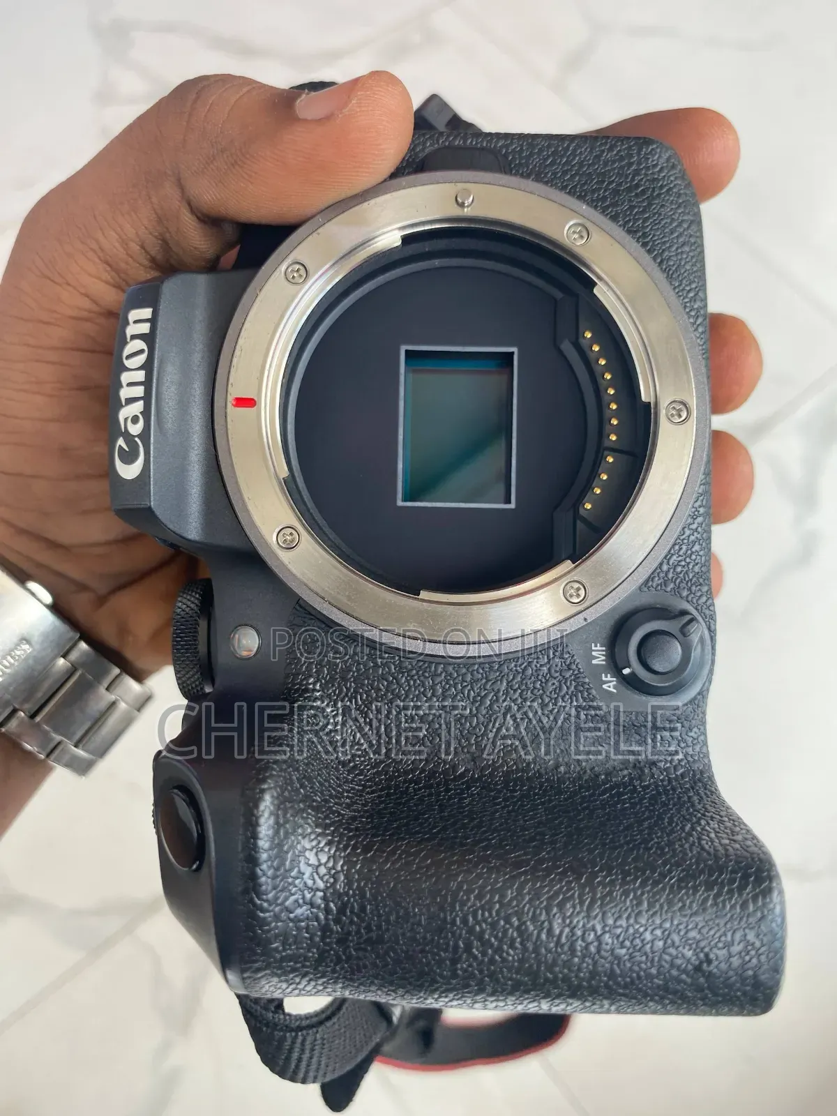 Used Like New Canon R10