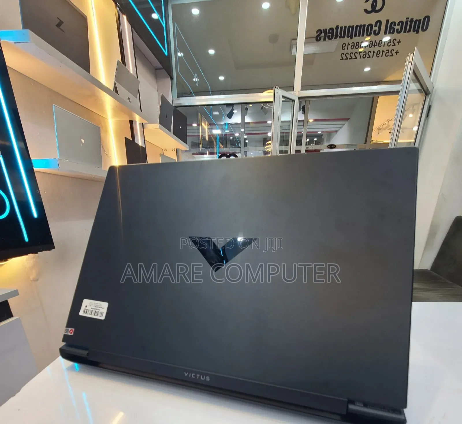 New Laptop HP Victus 16 16GB Intel Core i7 SSD 1T