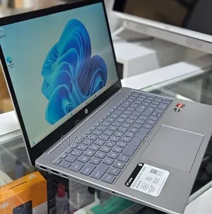 New Laptop HP Stream Notebook 16GB AMD Ryzen 5 SSD 256GB