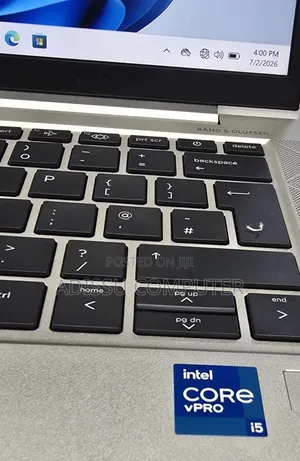 New Laptop HP EliteBook 830 G8 16GB Intel Core i5 SSD 512GB