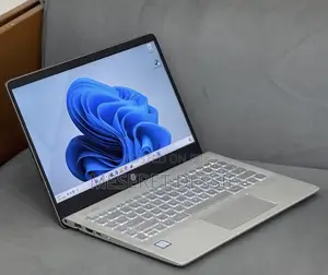 New Laptop HP Pavilion 14 8GB Intel Core i5 SSD 256GB