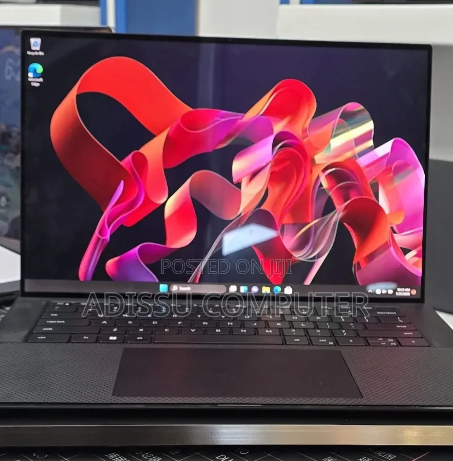 New Laptop Dell Precision 5560 16GB Intel Core i7 SSD 512GB