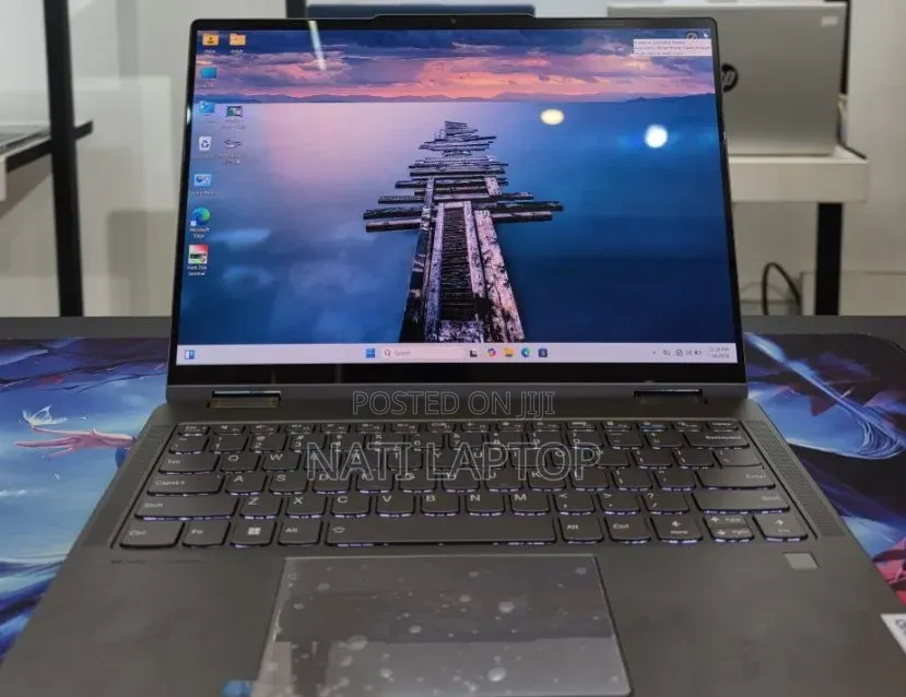 New Laptop Lenovo 16GB Intel Core Ultra 7 SSD 512GB