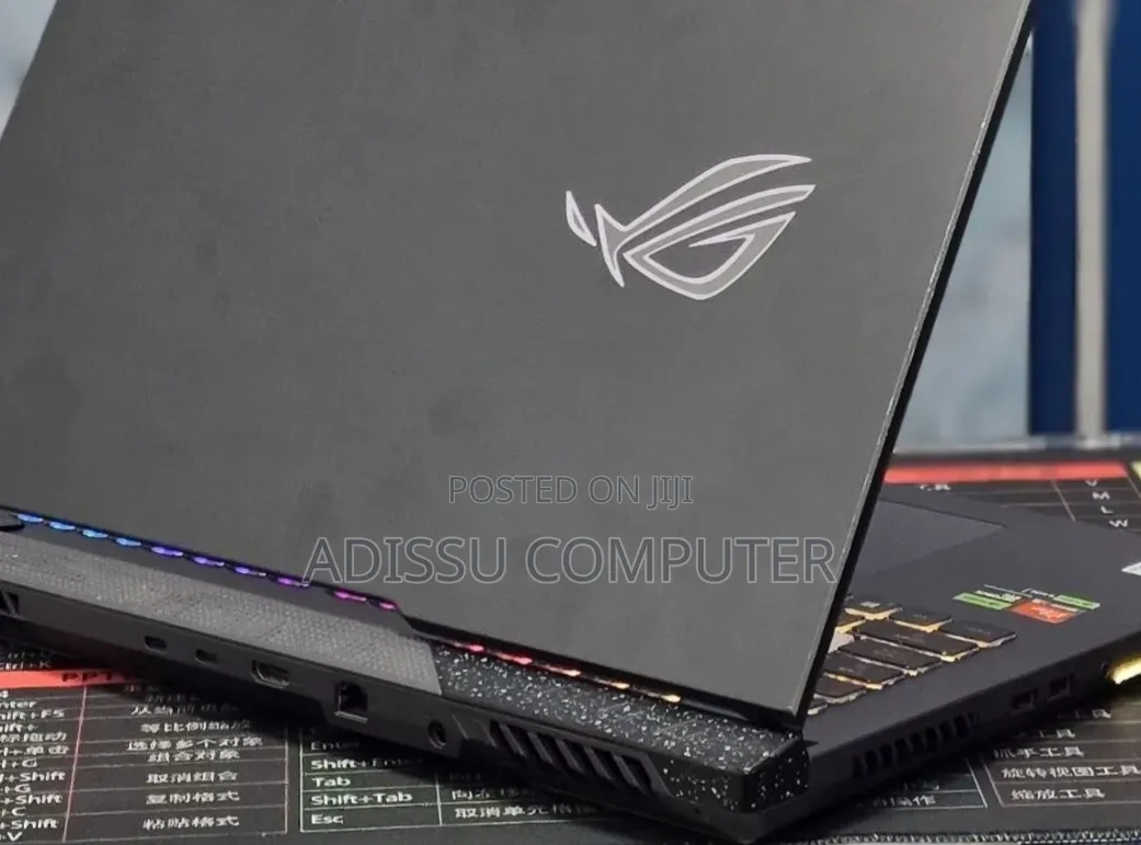 New Laptop Asus G71G 16GB AMD Ryzen 9 SSD 512GB
