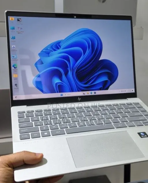 New Laptop HP Pavilion 15 16GB AMD Ryzen 7 SSD 1T