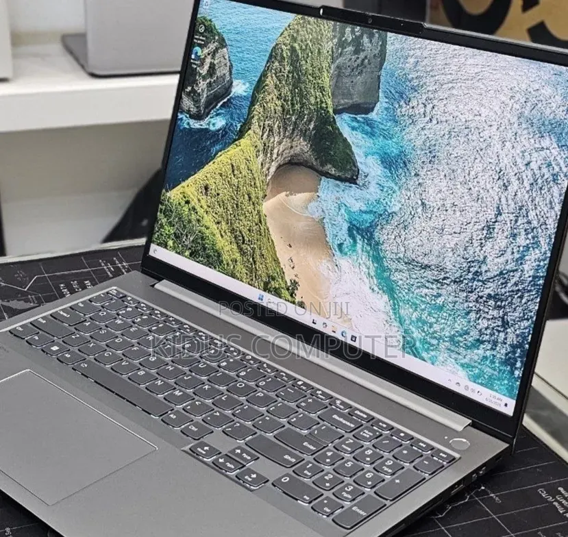 New Laptop Lenovo ThinkBook 13 16GB AMD Ryzen 7 SSD 512GB