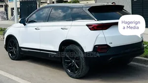 Bestune T77 1.2 FWD 2021 White