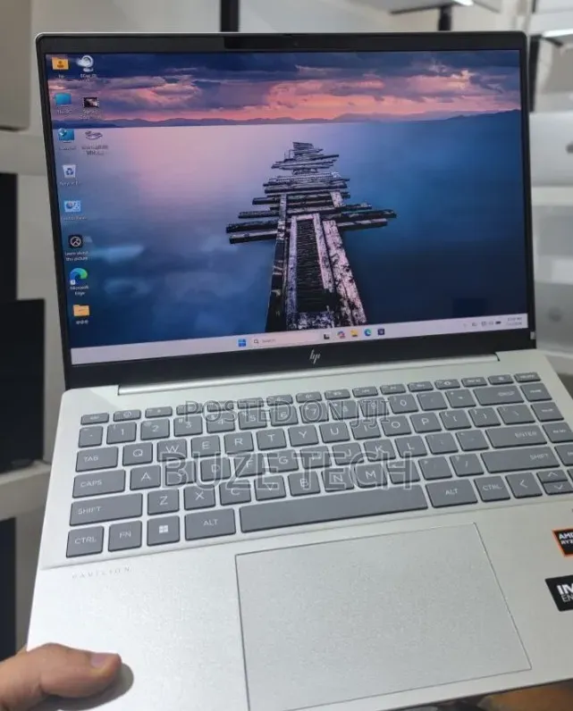 New Laptop HP Pavilion 15 32GB AMD Ryzen 7 SSD 1T