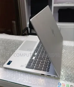 New Laptop HP 16GB Intel Core Ultra 7 SSD 512GB