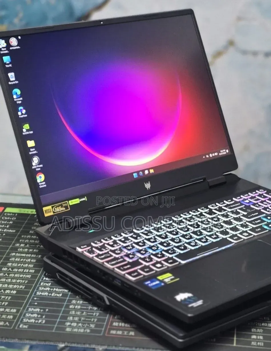 New Laptop Acer Predator Helios Neo 16 16GB Intel Core i7 SSD 512GB