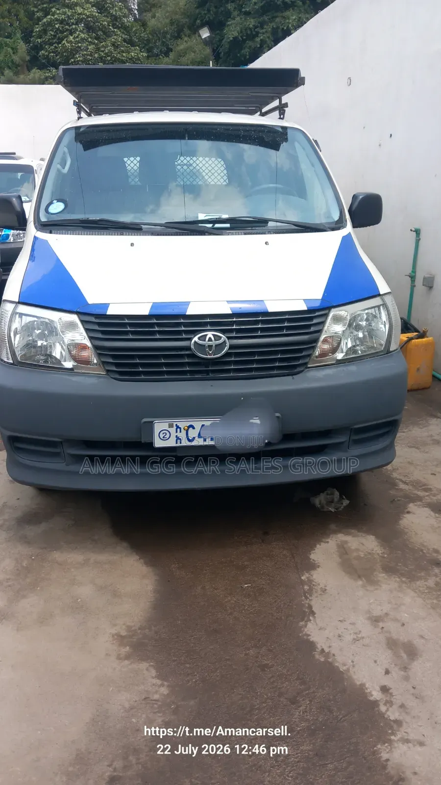 Toyota HiAce 2008 White